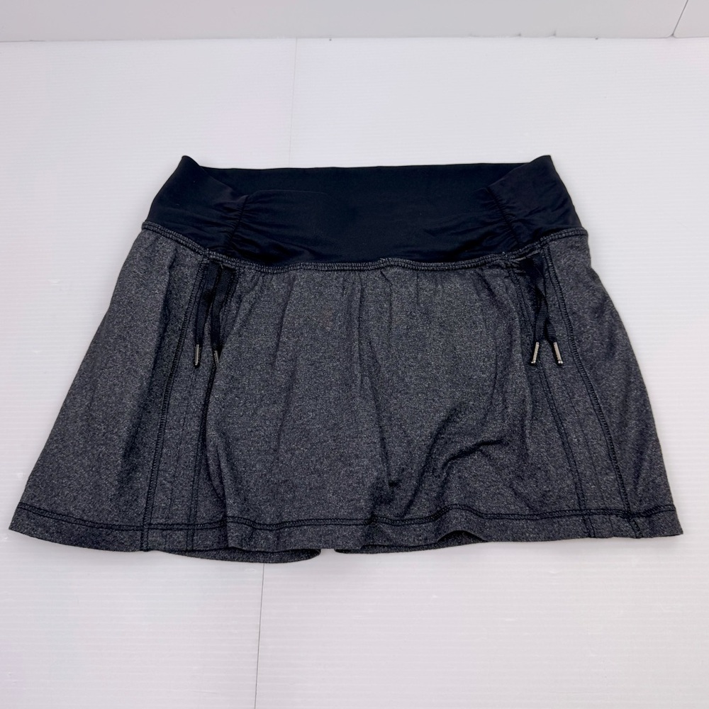 Lululemon Athletic Skort Gray Cynch Stretch Mini Sports Swim Tennis Womens 4